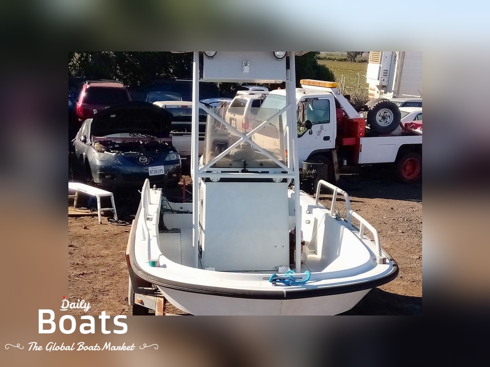 1992 Boston Whaler Guardian 19 for sale. View price, photos and Buy
