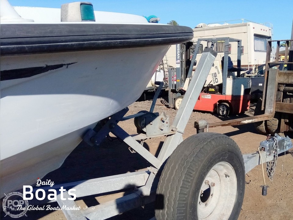 1992 Boston Whaler Guardian 19 for sale. View price, photos and Buy