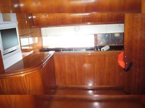 Købe 2001 Pershing 65