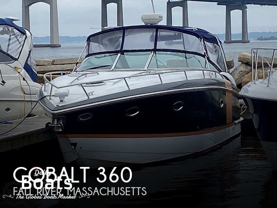 2005 Cobalt Boats 360 Express Cruiser for sale. View price, photos and