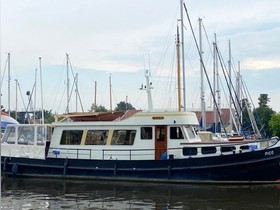 Stam Woonschip