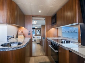 2018 Sunseeker 86 Yacht eladó