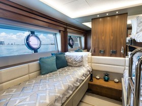 Buy 2018 Sunseeker 86 Yacht