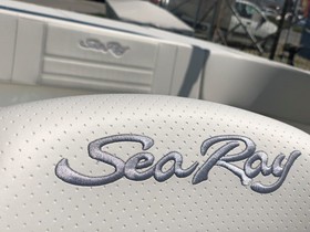 2022 Sea Ray 210 Spoe Outbaord на продажу
