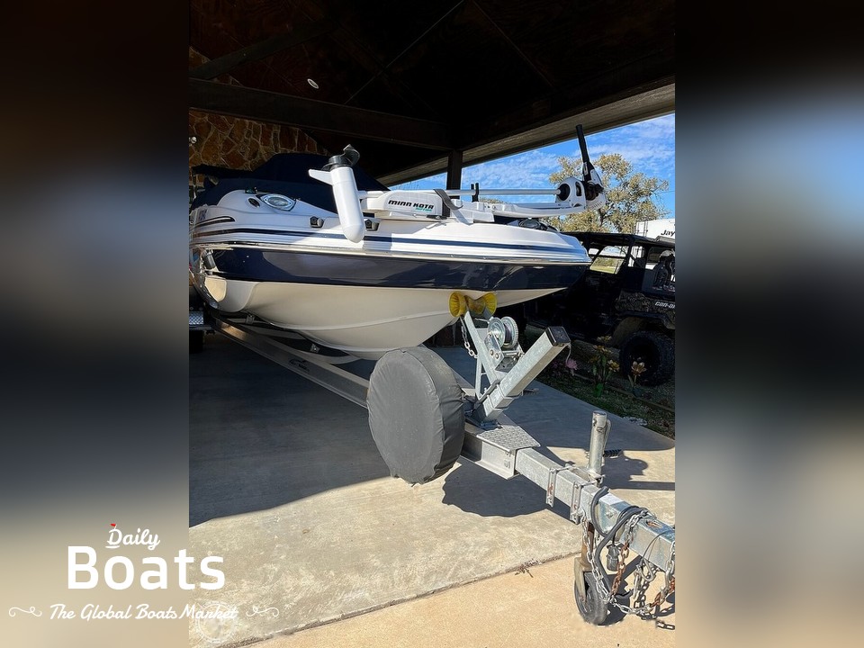 2014 Hurricane Boats Sundeck Sport 231 for sale. View price, photos and