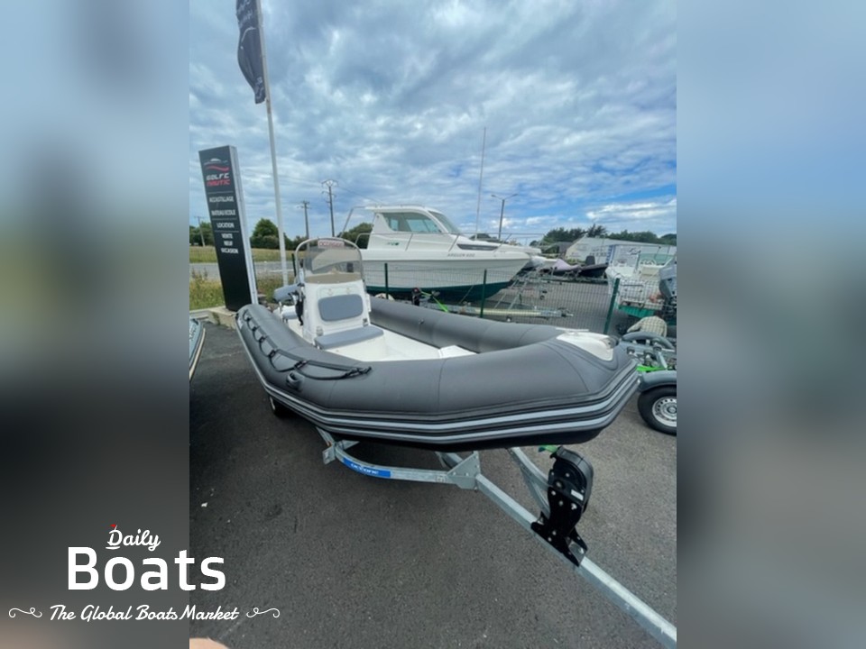 2004 Bombard Explorer 550 Sb for sale. View price, photos and Buy 2004