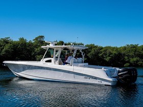 2010 Boston Whaler 370 Outrage