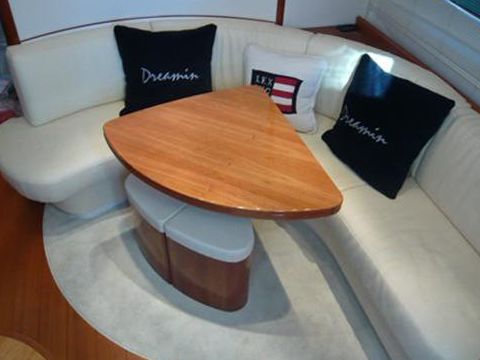 2007 Pershing 46