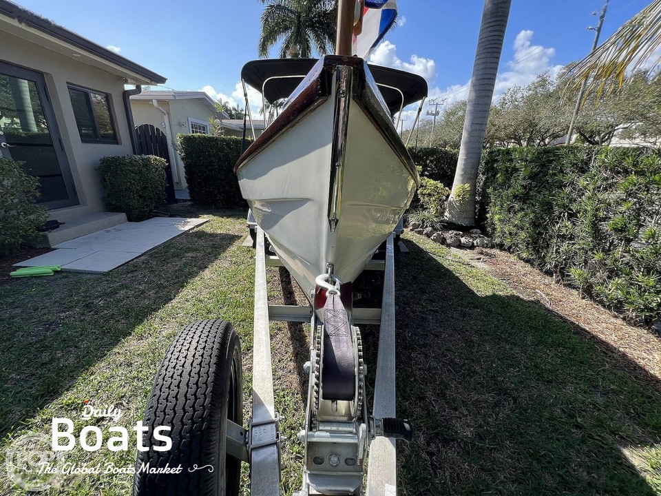 2000 Holby Marine 17 Bristol Skiff for sale. View price, photos and Buy