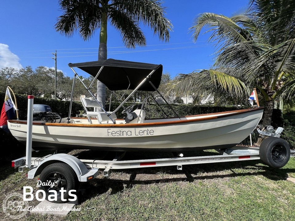 2000 Holby Marine 17 Bristol Skiff for sale. View price, photos and Buy