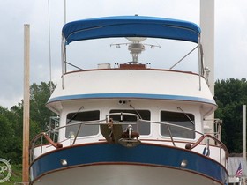 1984 DeFever - Pocta International 49 Pilothouse