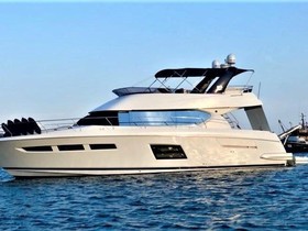 Kjøpe 2010 Prestige Yachts 60