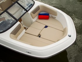 Bayliner Vr6 Inboard na prodej