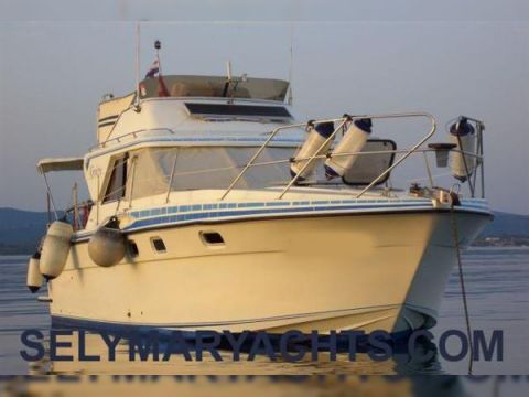 1989 Fairline Corniche 31