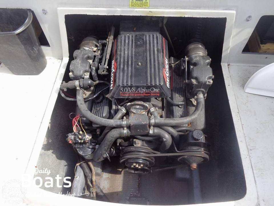 1990 Penn Yan 245 Contender for sale. View price, photos and Buy 1990