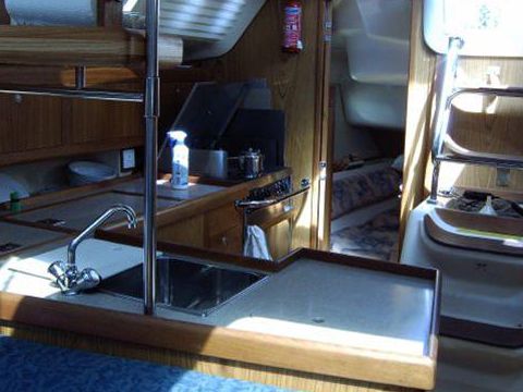 Buy 1999 Hunter Legend 38