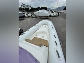 2016 Brig 780