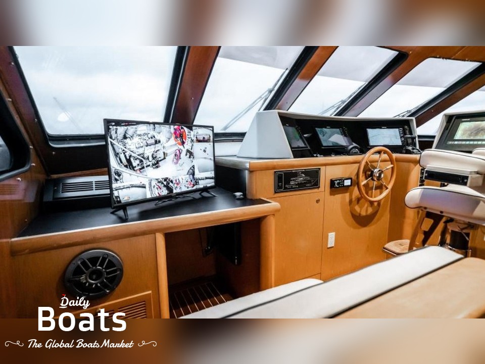 2003 Breaux Boats Enclosed Bridge Cockpit for sale. View price, photos and Buy 2003 Breaux Boats