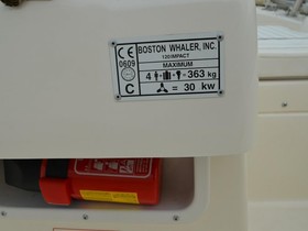 2001 Boston Whaler 120 Impact