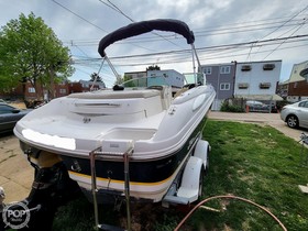 2001 Chaparral Boats Ssi 220 for sale