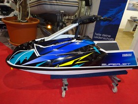 Αγοράστε 2022 Yamaha Super-Jet 4-Takt Auf Lager
