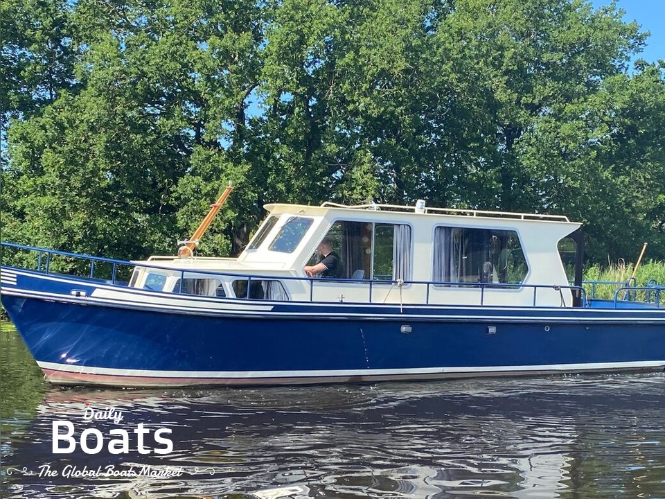 1980 Hille Boote Kruiser Salon for sale. View price, photos and Buy
