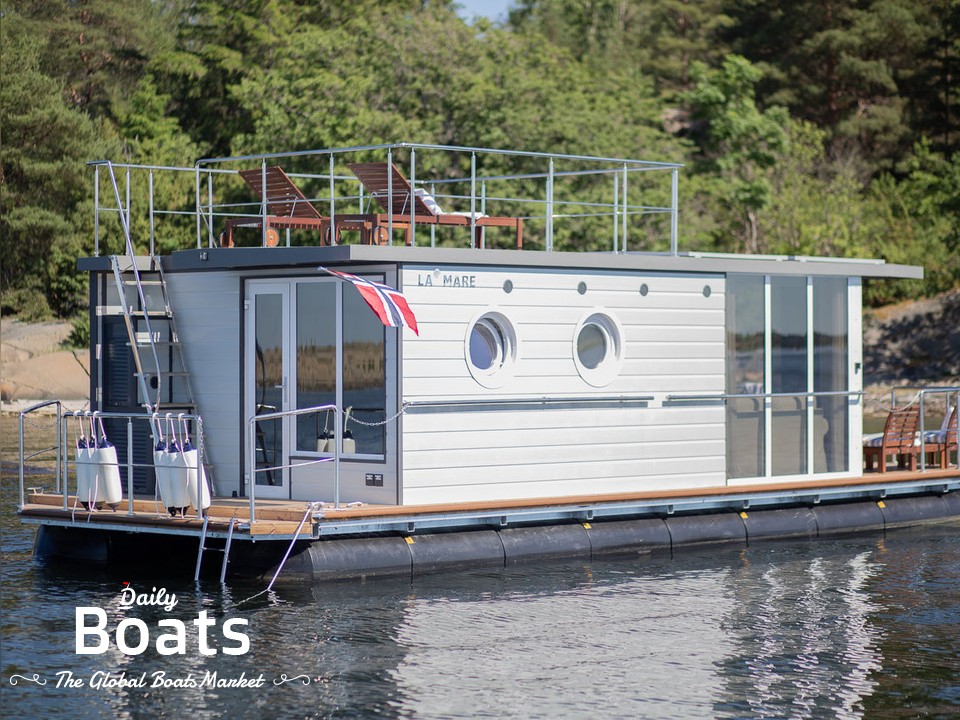 La Mare Houseboats Apartboat Long for sale. View price, photos and Buy