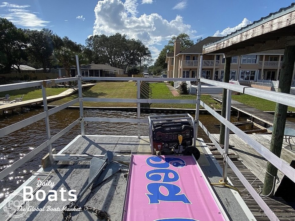 1995 Starcraft Marine Ice Cream Boat for sale. View price, photos and