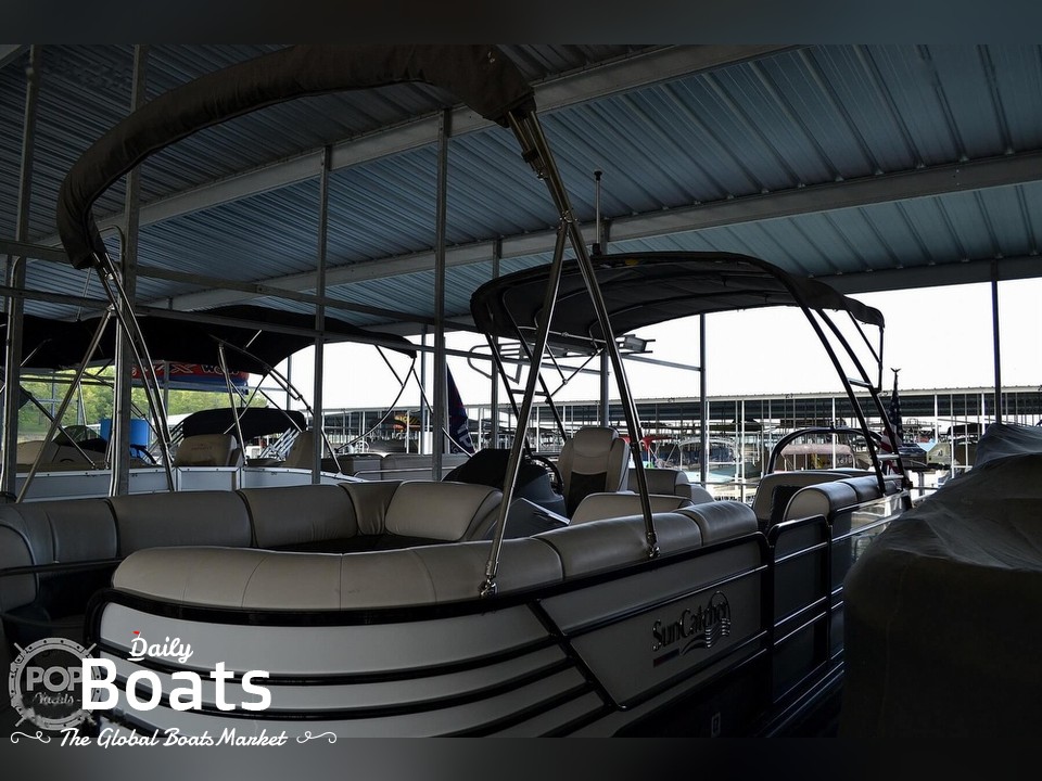 2018 G3 Boats Suncatcher Diamond Elite 326Ss for sale. View price