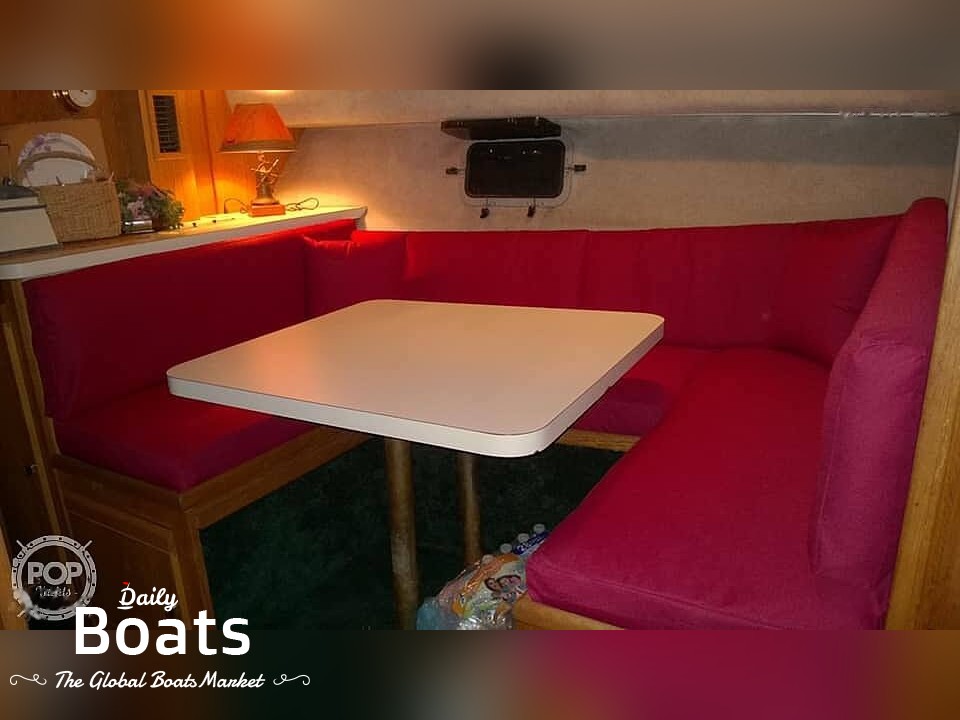 1989 Silverton 37 Convertible for sale. View price, photos and Buy 1989