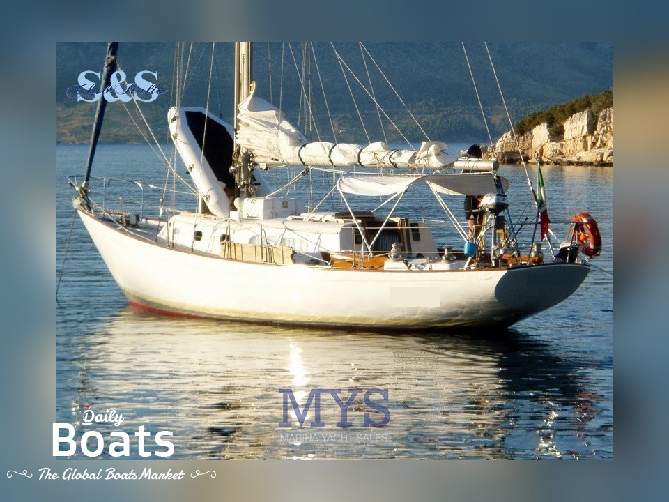 1968 Chris-Craft Apache 37