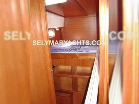 2005 Dufour 40 Nautitech for sale
