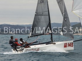 Melges 20