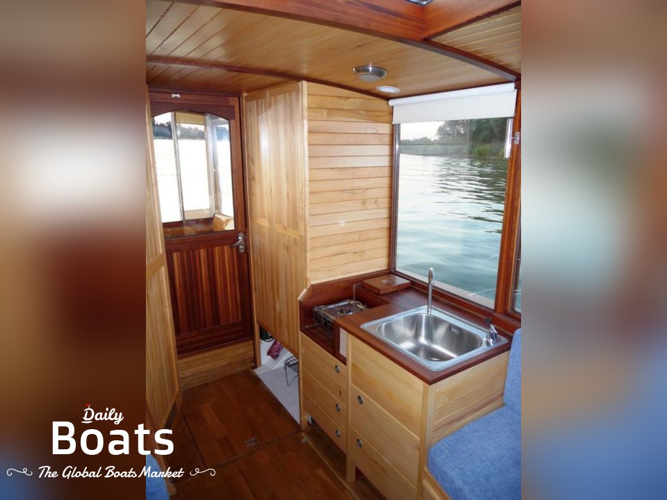 2002 Salonboot Tofino for sale. View price, photos and Buy 2002