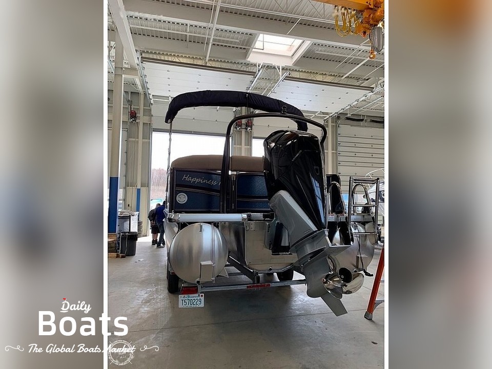 2020 Premier (pontoons) Intrigue 250 for sale. View price, photos and