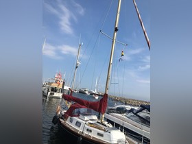 1977 Offshore Yachts International Nantucket Clipper 32