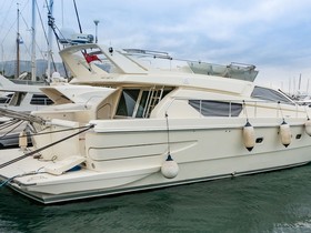 Ferretti Yachts 165