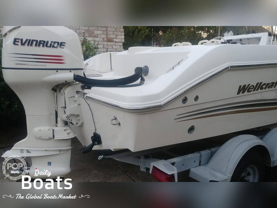 2002 Wellcraft 210 FishermanTournament Edition for sale. View price
