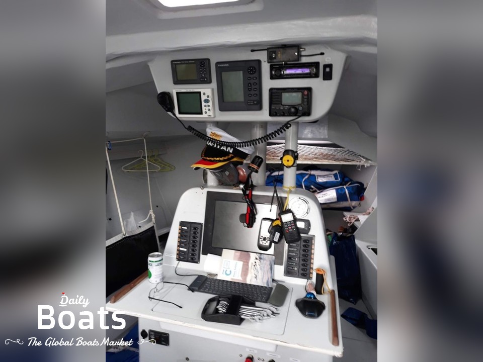 2009 Class 40 Akilaria Rc1 for sale. View price, photos and Buy 2009 ...