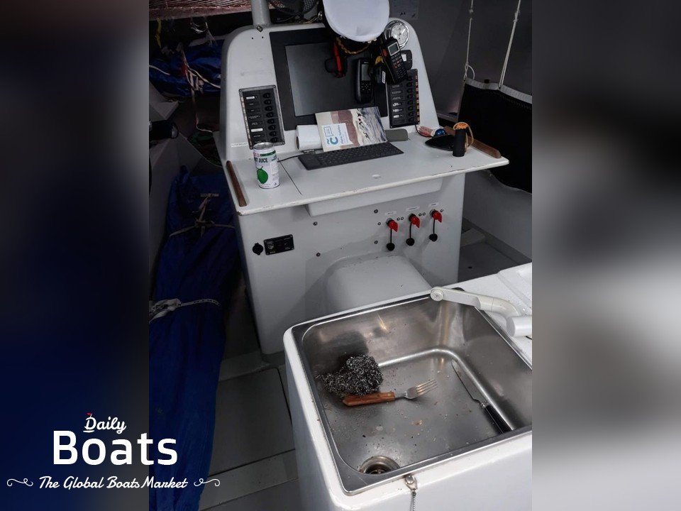 2009 Class 40 Akilaria Rc1 for sale. View price, photos and Buy 2009 ...