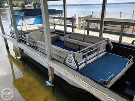 Buy 1987 JC Pontoon 824 Ex