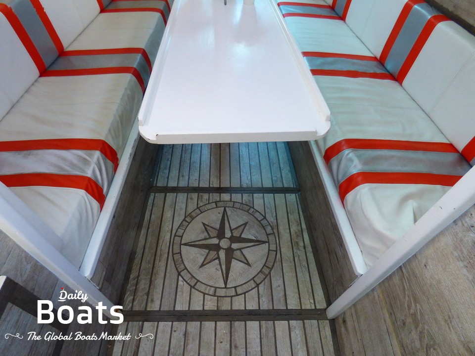 Doug Peterson 31 for sale. View price, photos and Buy Doug Peterson 31