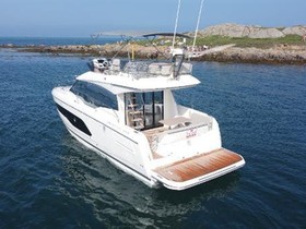2021 Prestige Yachts 420 eladó