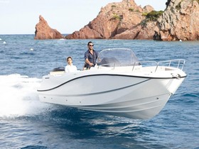 Quicksilver Activ 755 Open