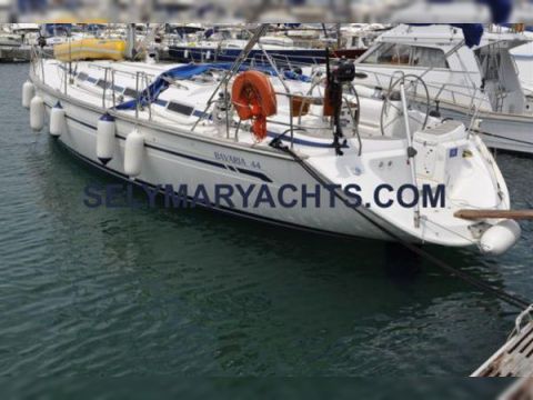 Bavaria 44