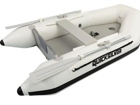 Quicksilver 240 Tendy Air Deck