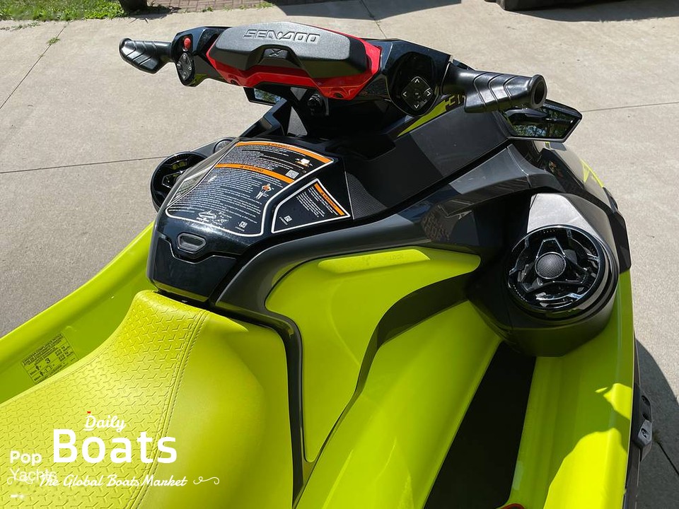 2020 SeaDoo RxtX 300 And 2002 Gtx 4Tec for sale. View price, photos
