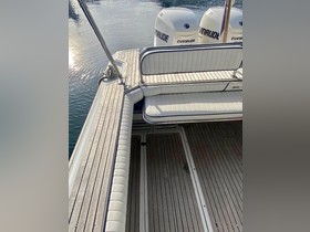 Kupiti 1999 Boston Whaler Outrage 24