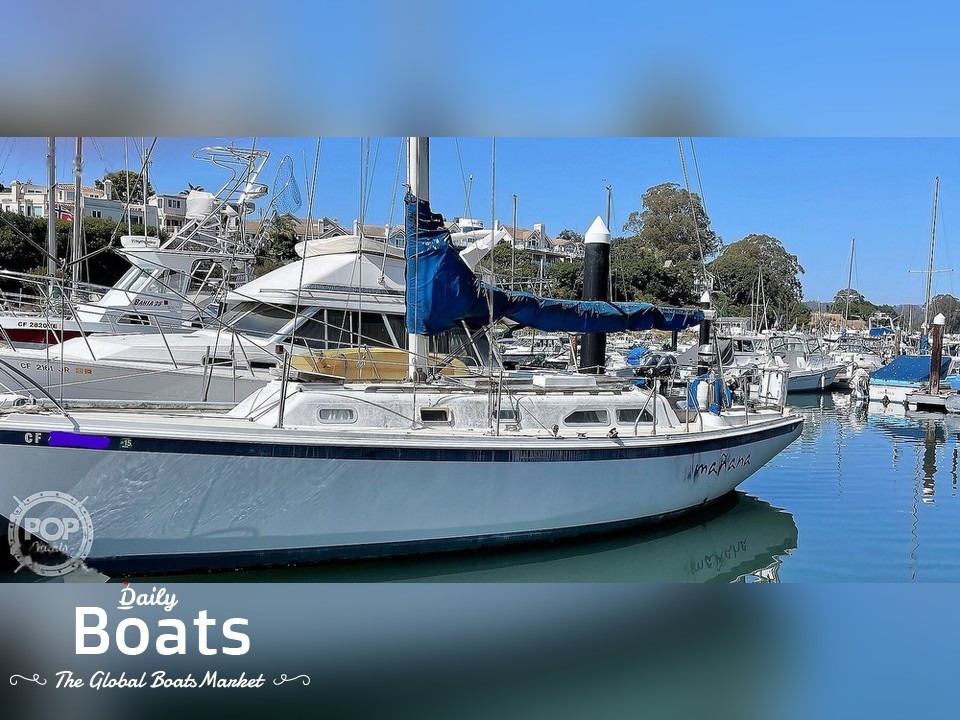 1976 Ericson Yachts 35 for sale. View price, photos and Buy 1976