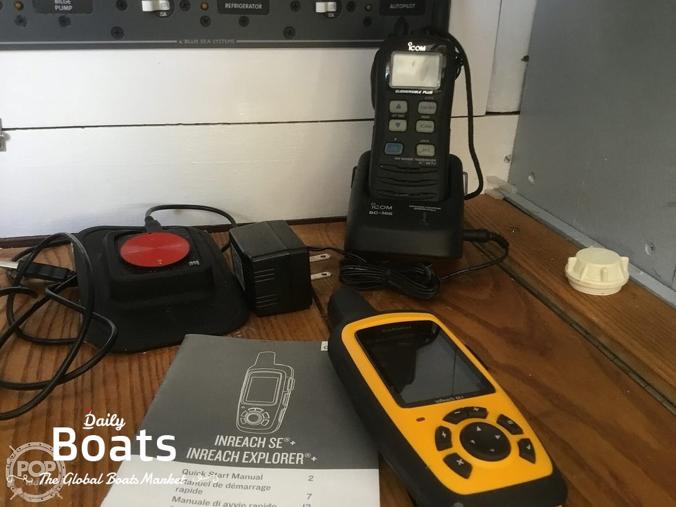 1975 Allied Boat Company Princess 36 for sale. View price, photos and